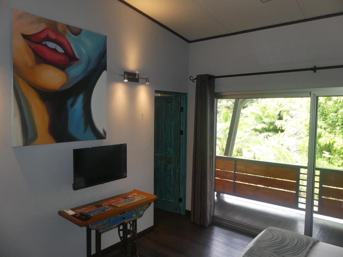 Hotel Faremiti Uvita Ngoại thất bức ảnh
